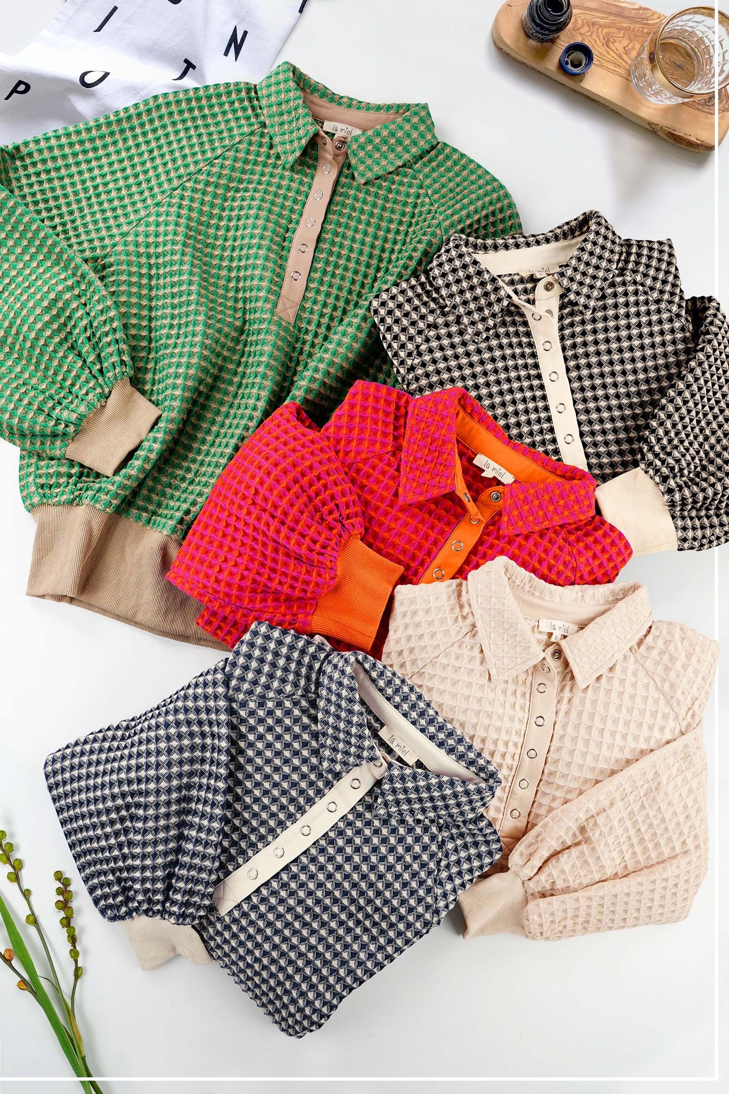 HCS3576 LA MIEL OVERSIZED TWO TONE TEXTURED LONG SLEEVE TOP