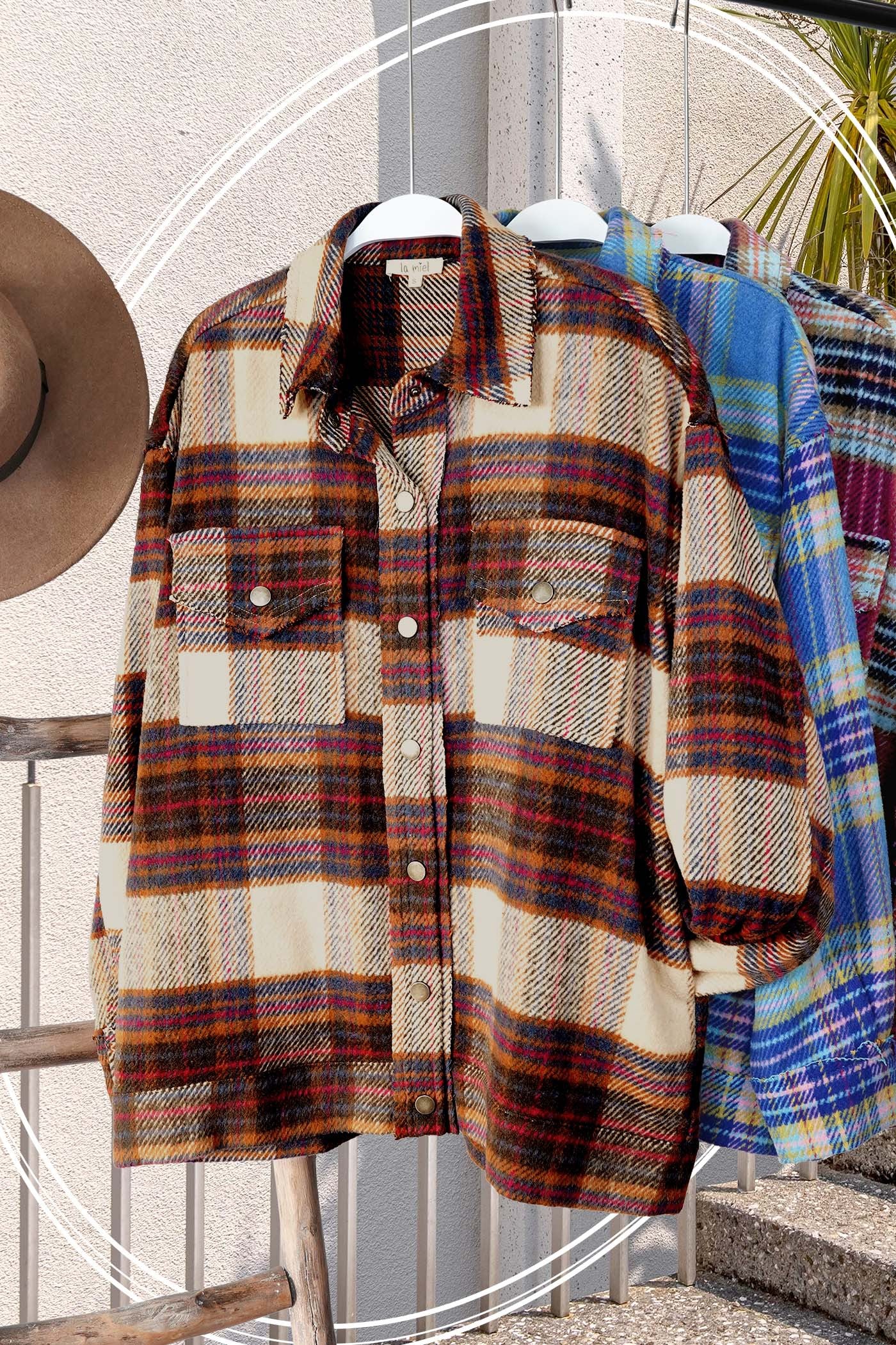 LOOSE FIT RAW EDGE BUTTON FRONT PLAID SHACKET La Miel JKT1797