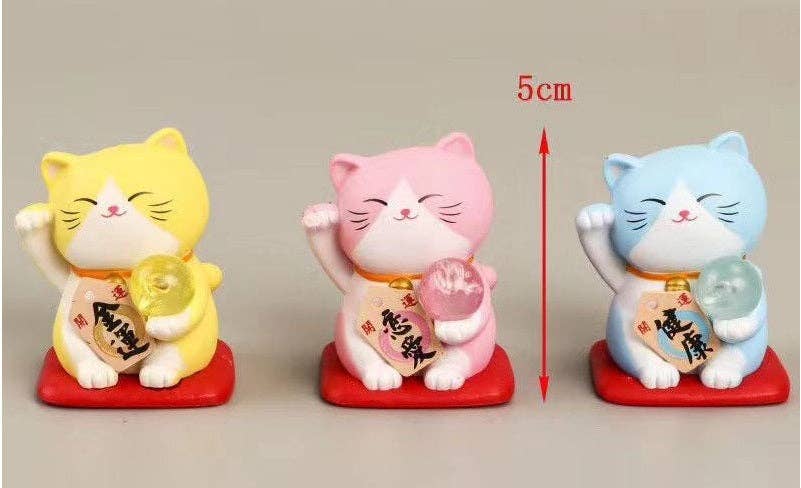 Maneki Neko Figurines