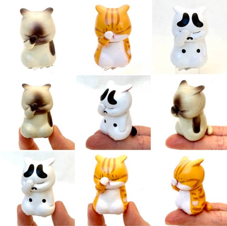 Cat Face Palm Figurines